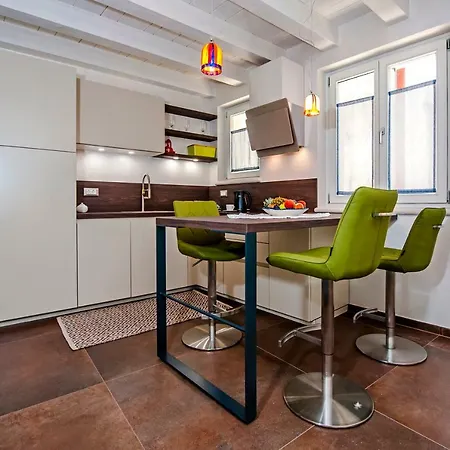 Nuvola Apartment *